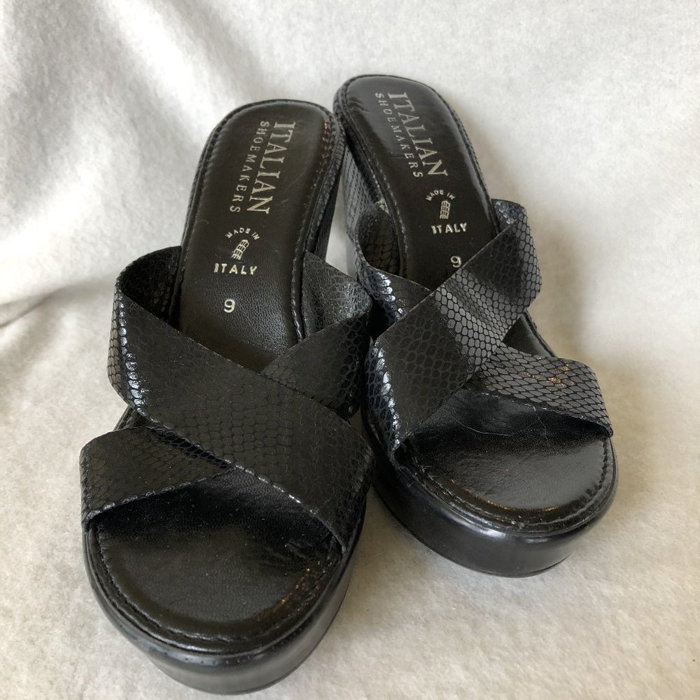 Italian Shoemakers black wedges